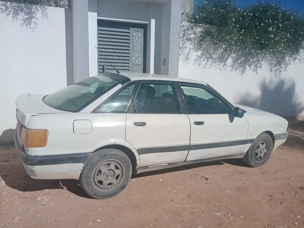 Audi 80 - Photo 7