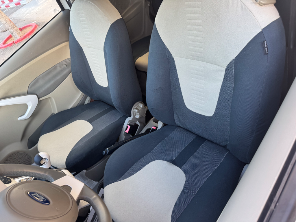 Ford KA - Photo 6