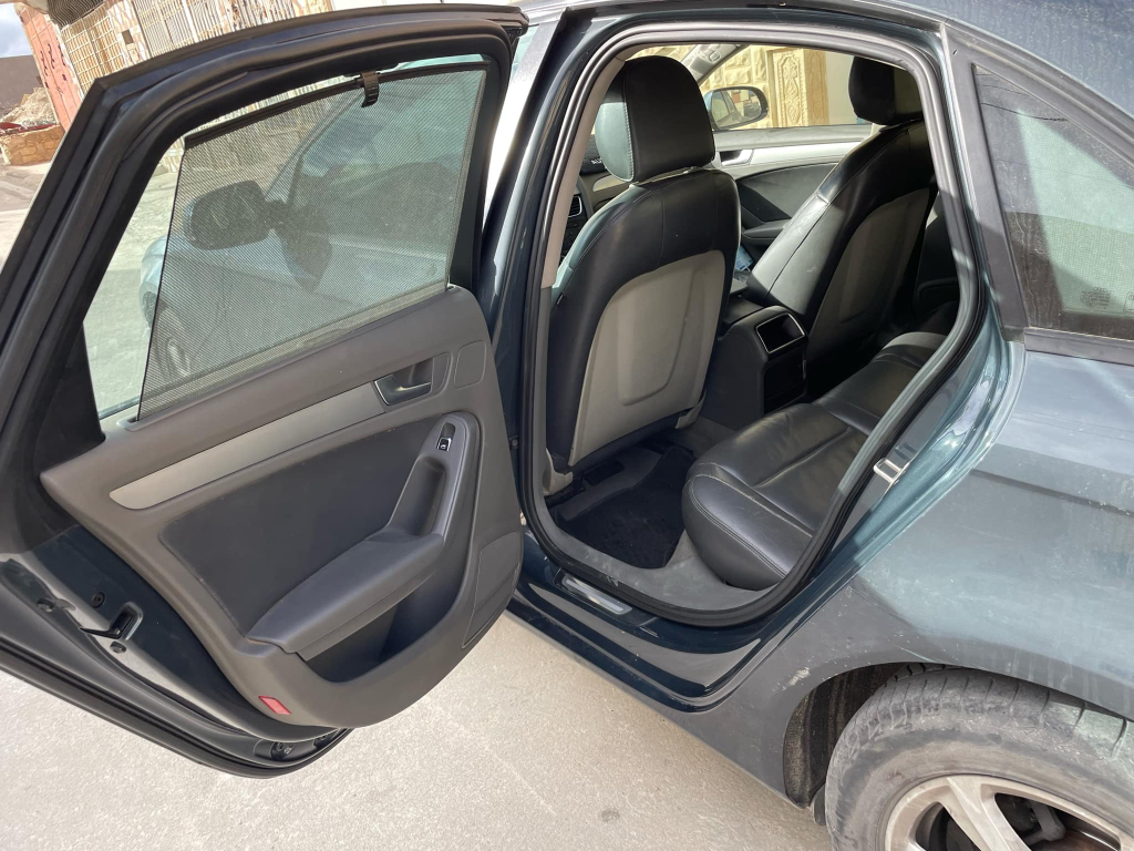 Audi A4 - Photo 3