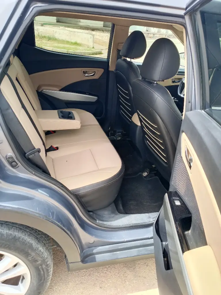 Ssangyong Tivoli - Photo 4