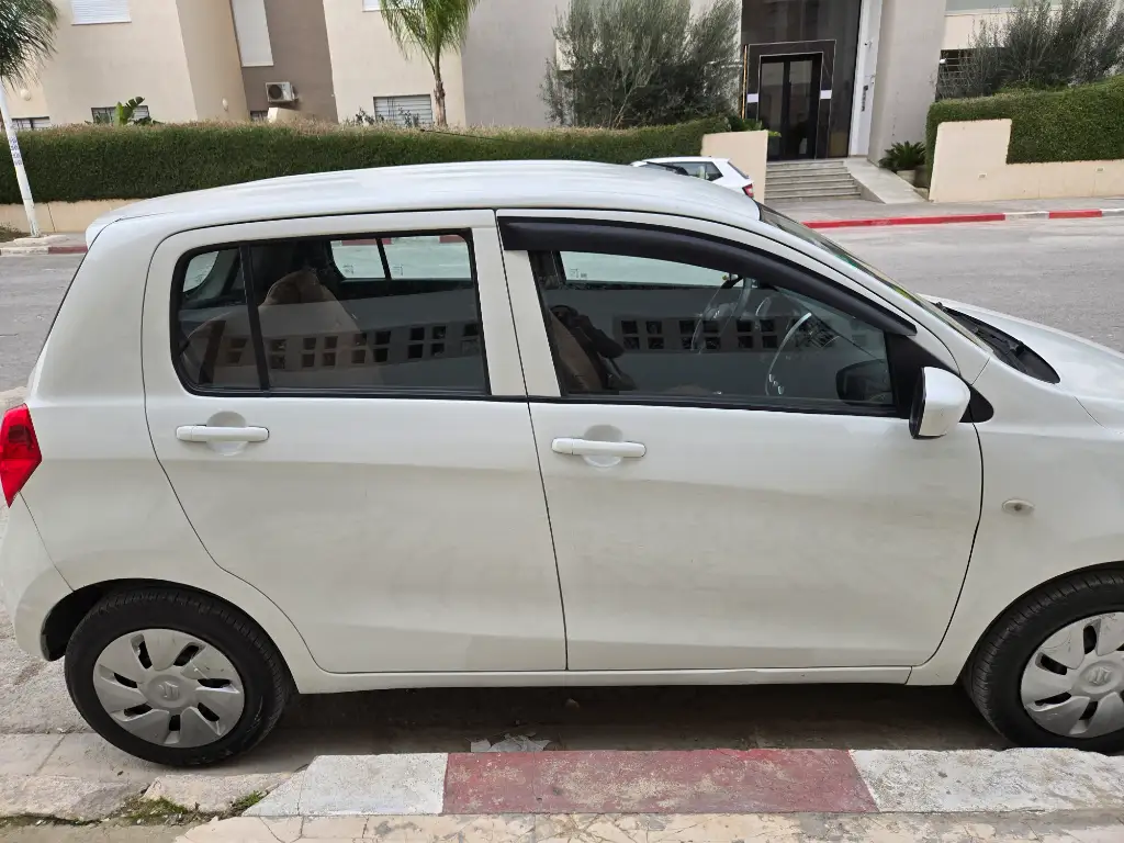 Suzuki Celerio - Photo 8