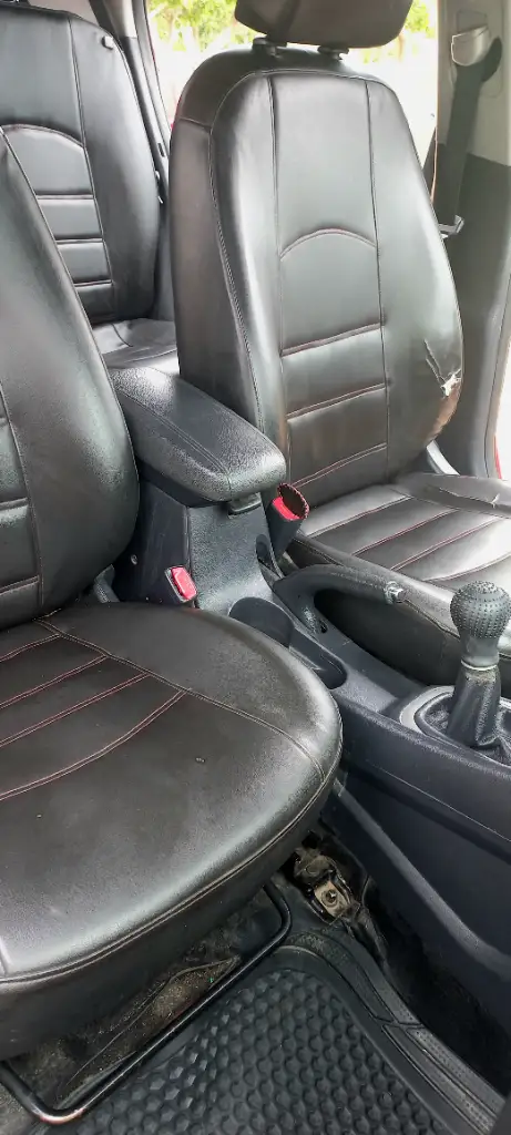 Kia RIO - Photo 7