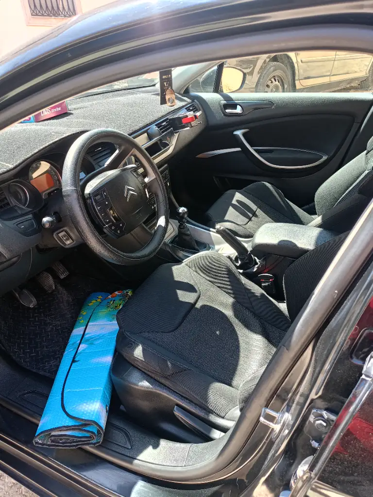 Citroen C5 - Photo 6