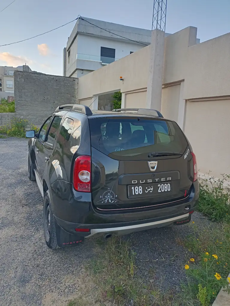 Dacia DUSTER - Photo 3