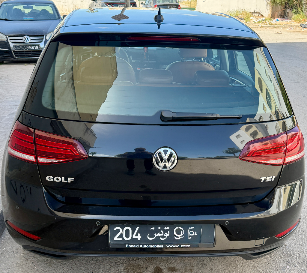 Volkswagen Golf - Photo 2