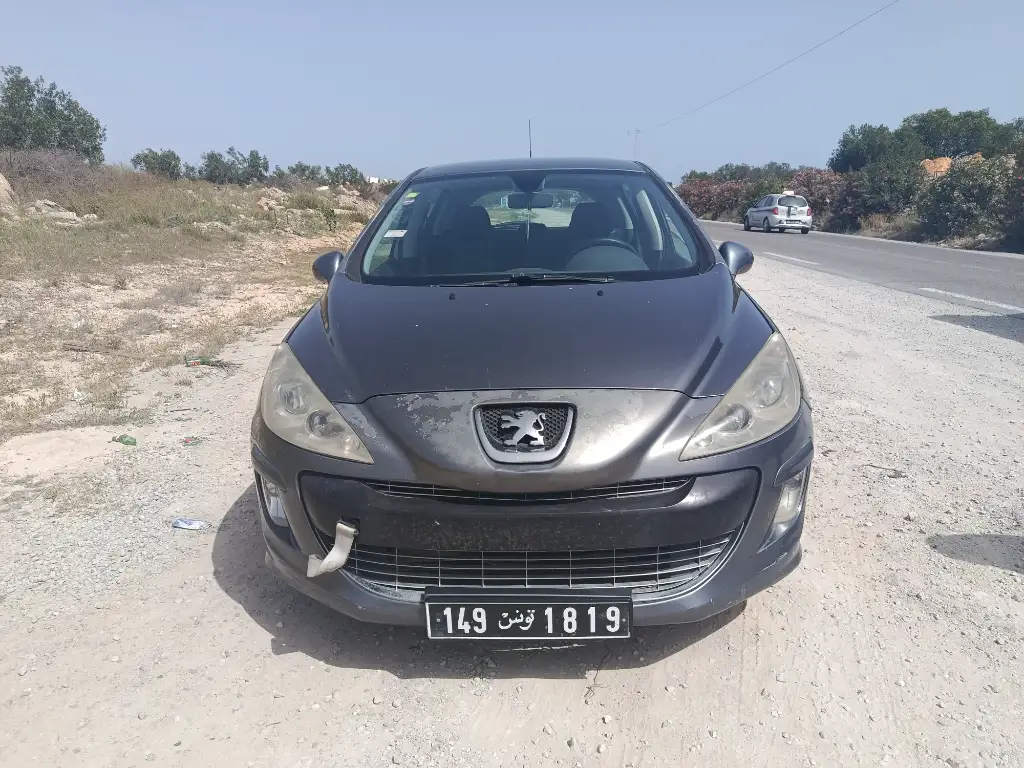 Peugeot 308 2011