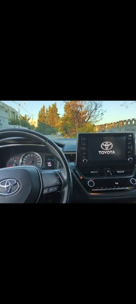 Toyota Corolla - Photo 3