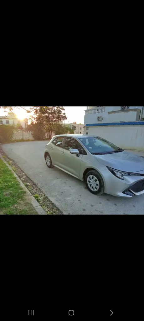 Toyota Corolla - Photo 4
