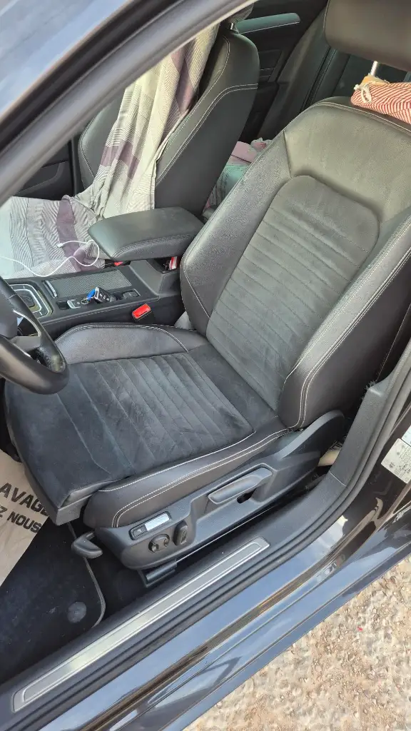 Volkswagen Passat - Photo 5