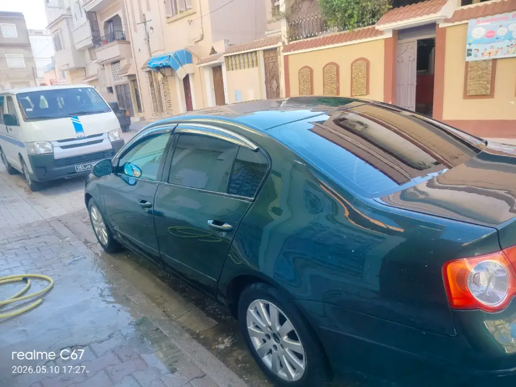 Volkswagen Passat - Photo 3