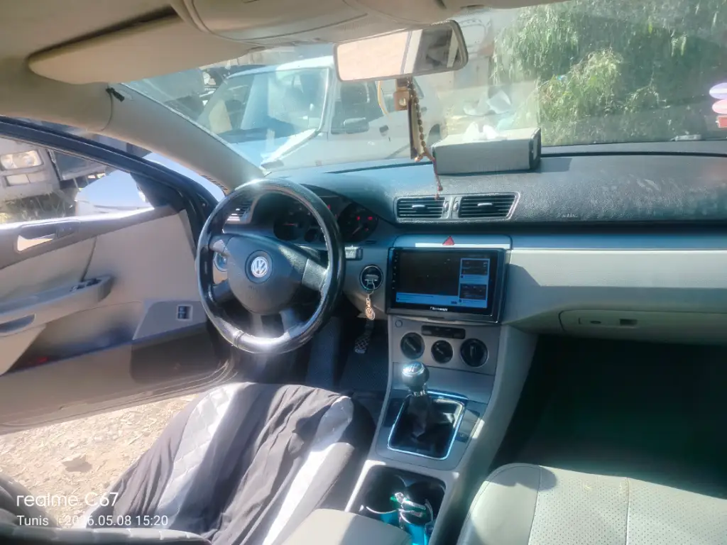 Volkswagen Passat - Photo 7