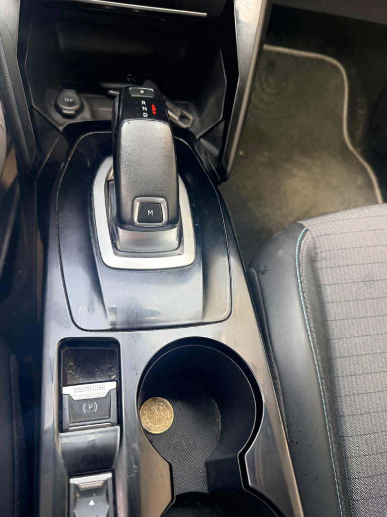 Peugeot 2008 - Photo 8