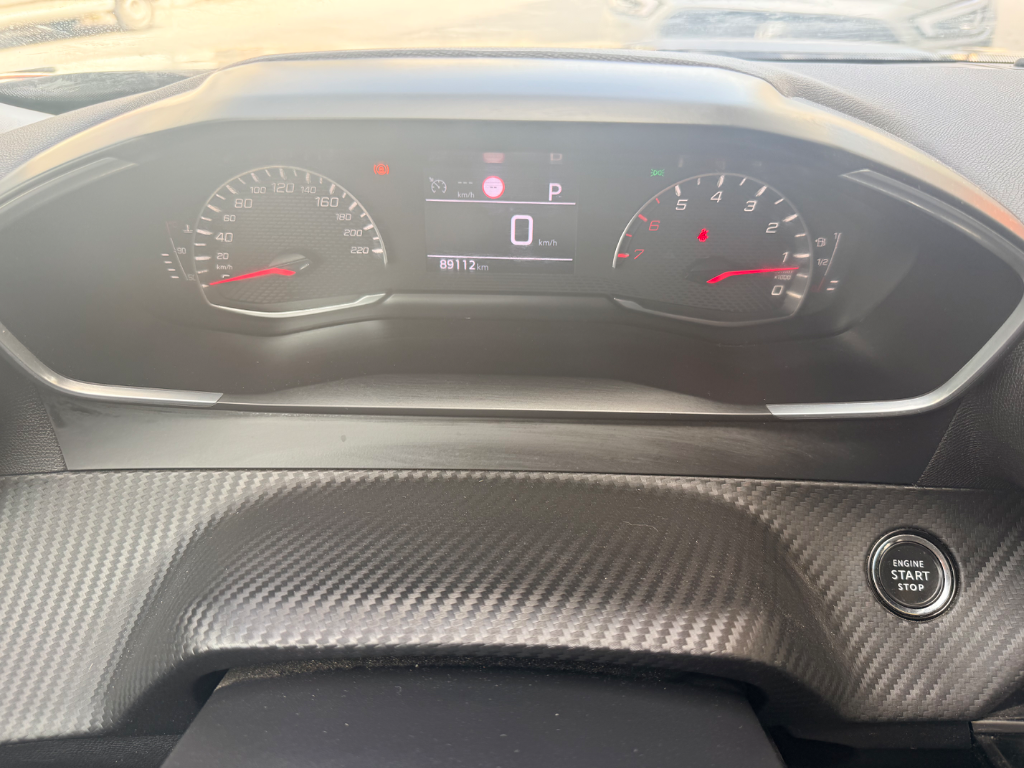 Peugeot 2008 - Photo 9