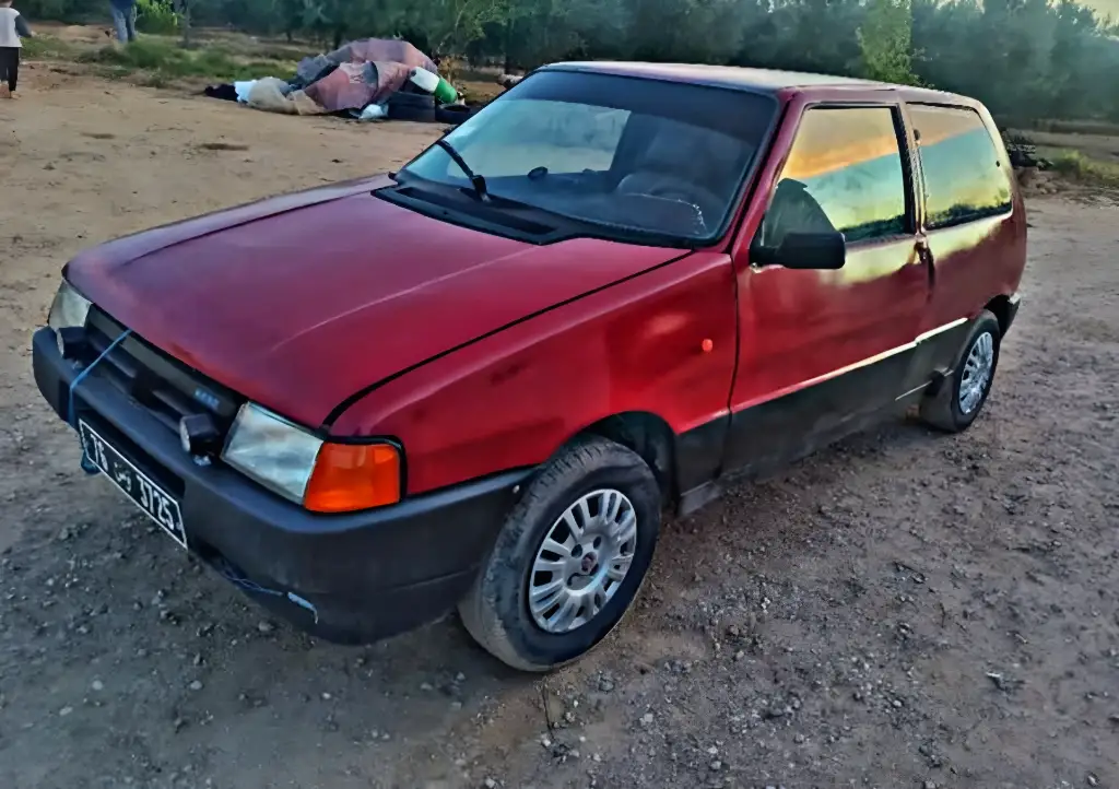 Fiat PUNTO - Photo 2