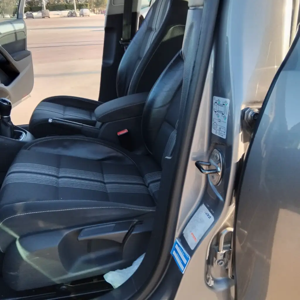 Volkswagen Golf - Photo 5