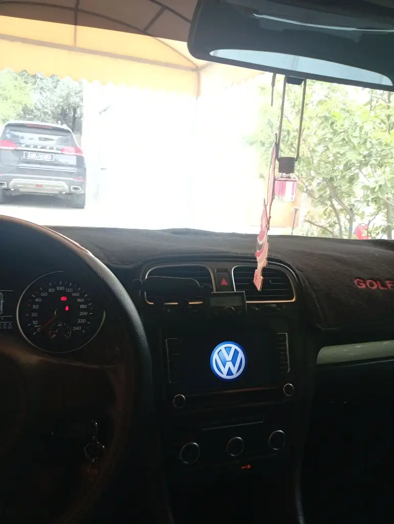 Volkswagen Golf - Photo 6