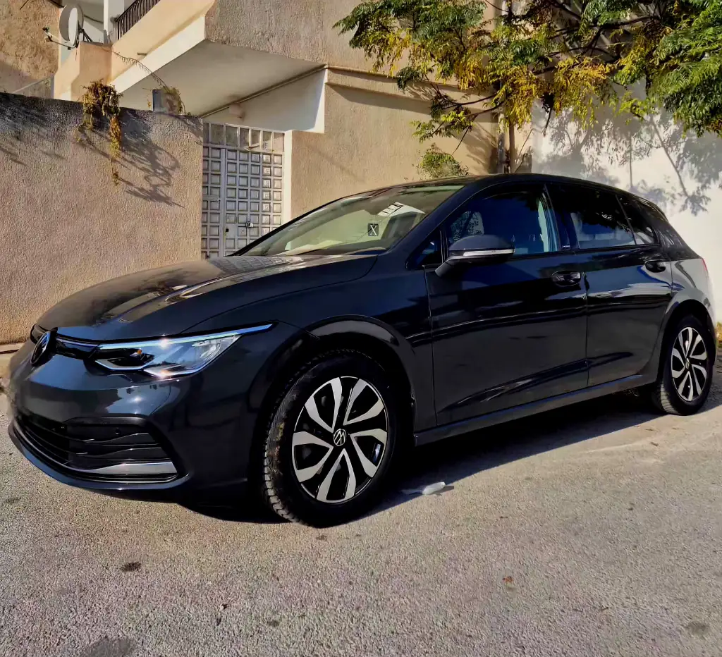 Volkswagen Golf 8 - Photo 4