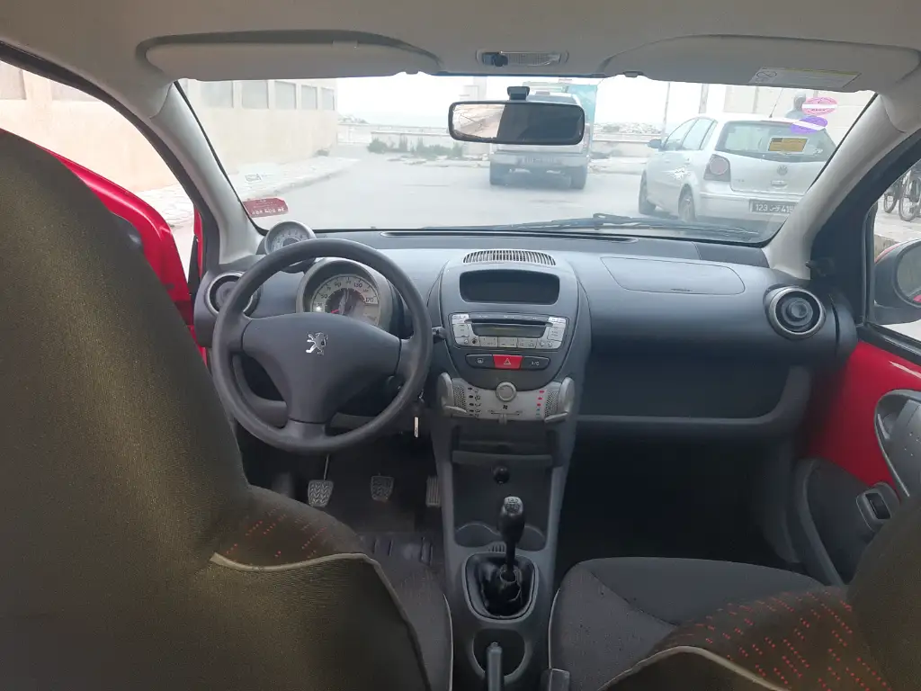 Peugeot 107 - Photo 7