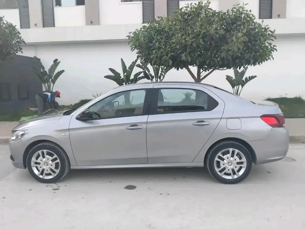 Peugeot 301 - Photo 10