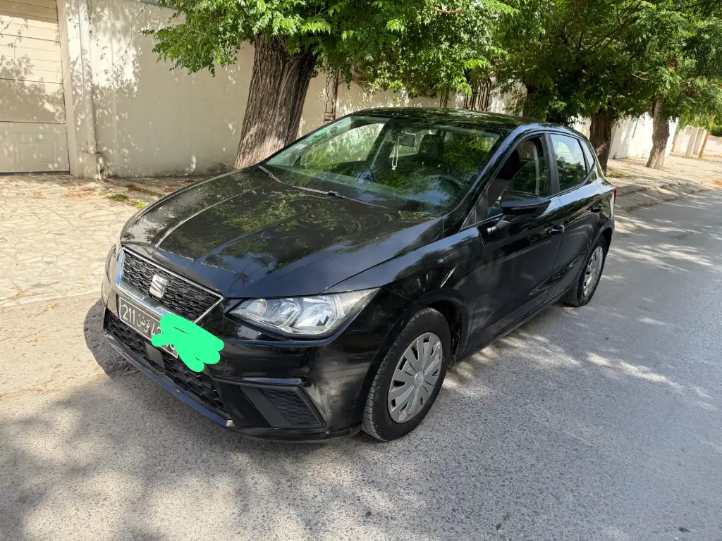 Seat Ibiza - Photo 2