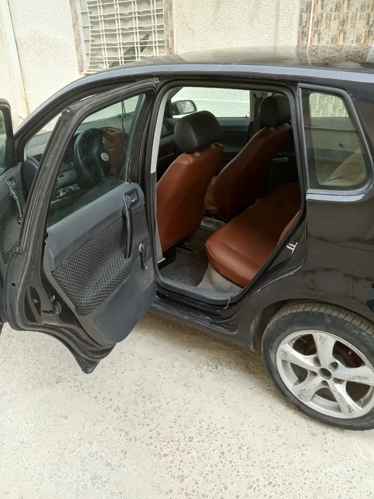 Volkswagen Polo - Photo 3