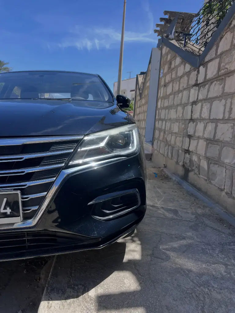 MG MG 5 - Photo 2