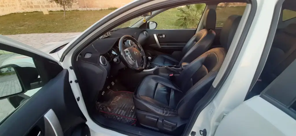 Nissan Qashqai - Photo 8
