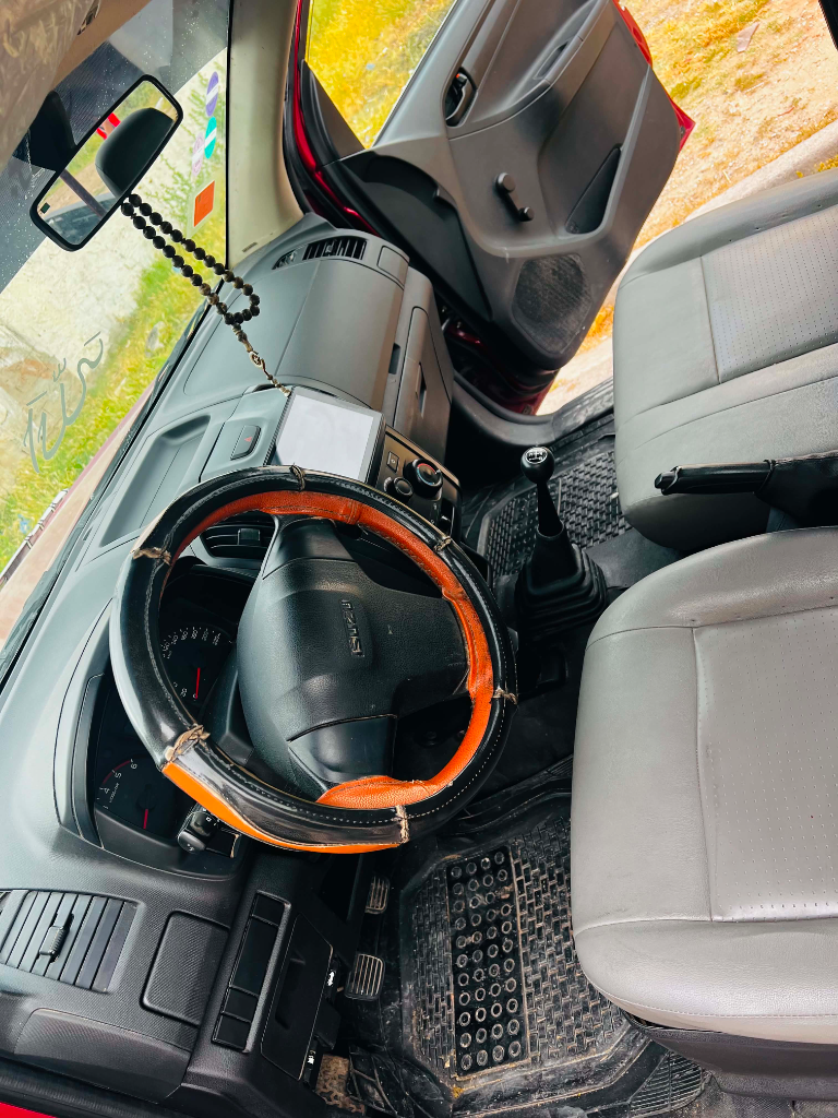 Isuzu D MAX - Photo 8