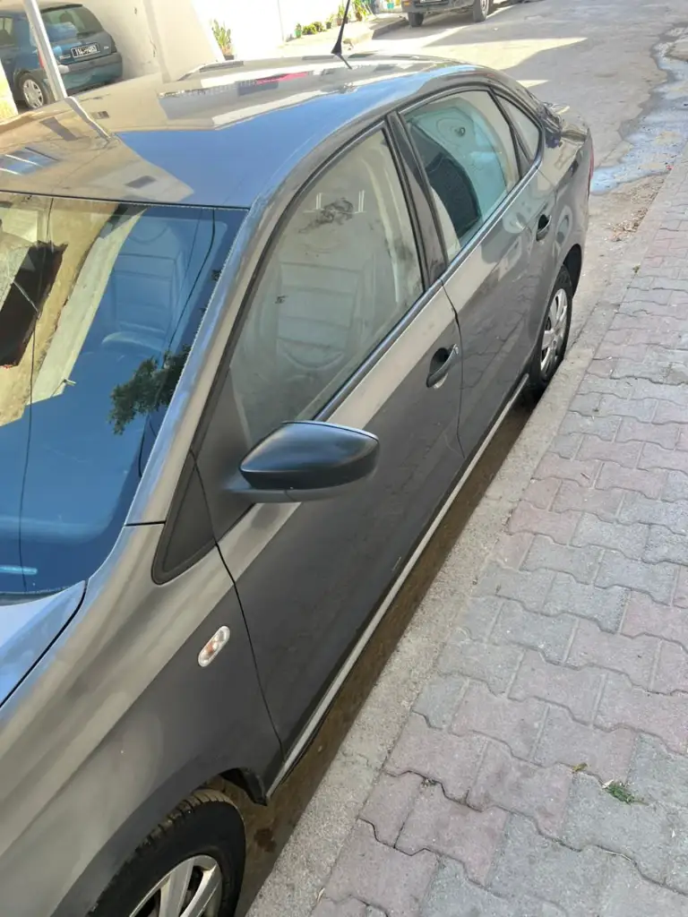 Volkswagen Polo - Photo 5