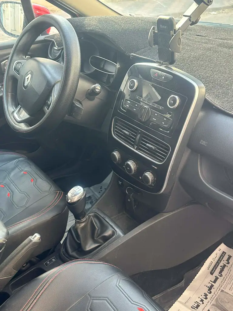 Renault Clio - Photo 4