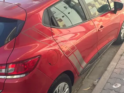 Renault Clio - Photo 4