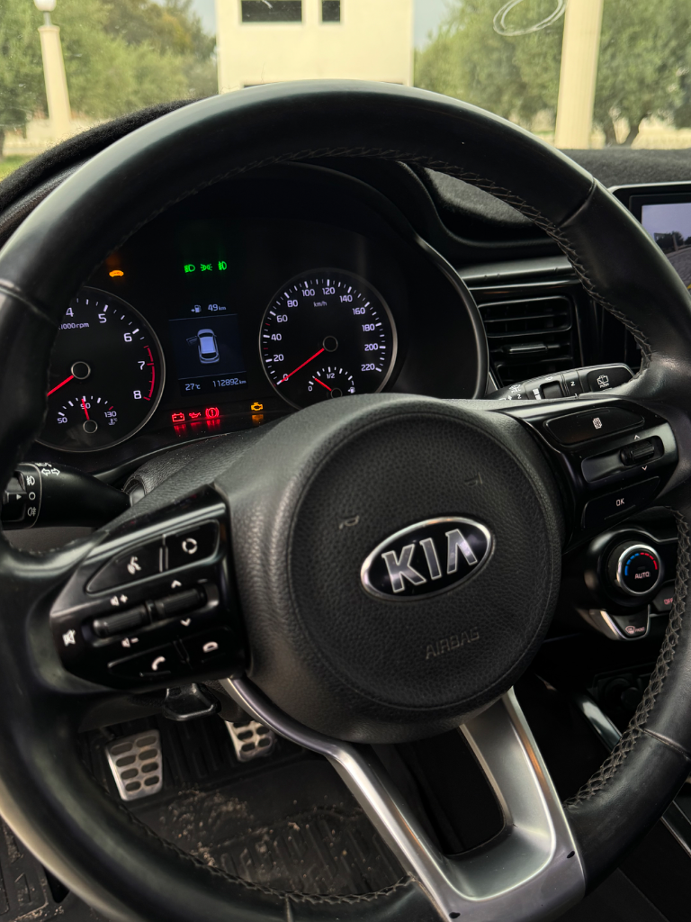 Kia RIO - Photo 7