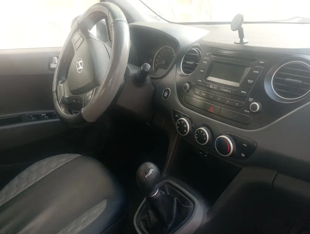 Hyundai I10 - Photo 4