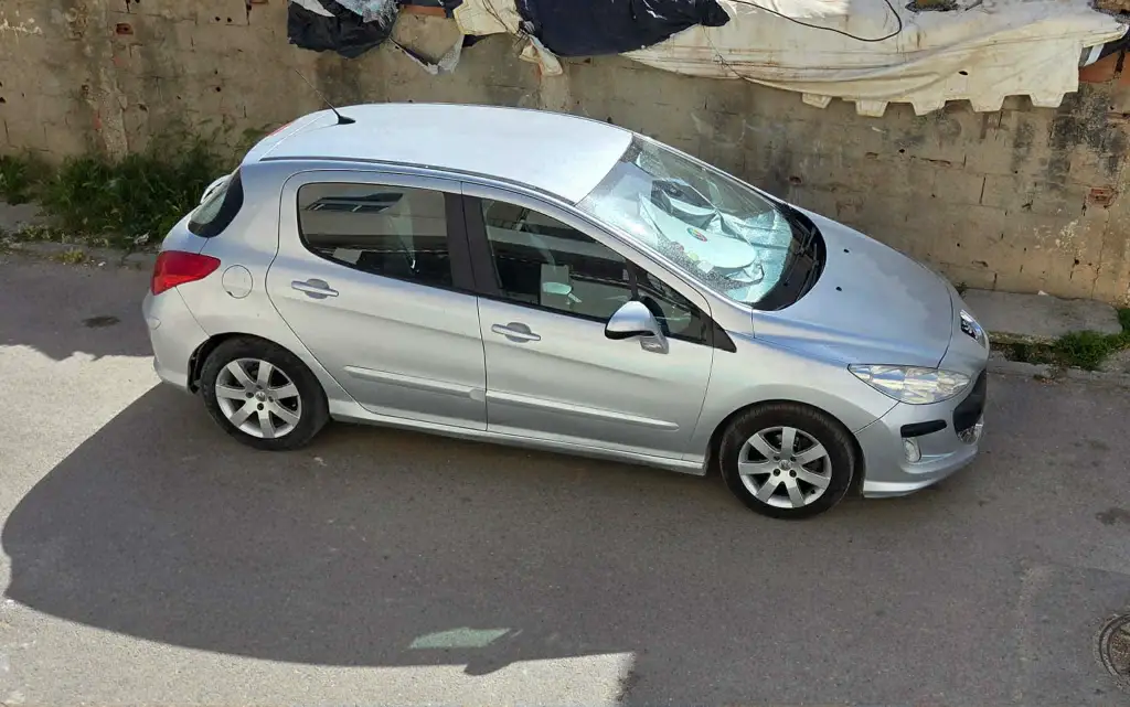 Peugeot 308 - Photo 5