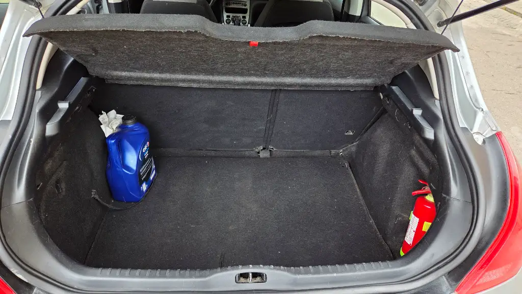 Peugeot 308 - Photo 8