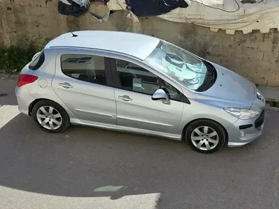 Peugeot 308 - Photo 6