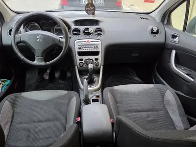 Peugeot 308 - Photo 5