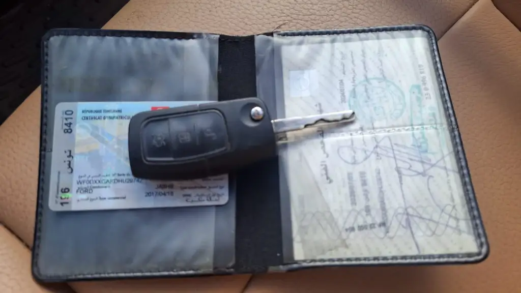 Ford FIESTA - Photo 4