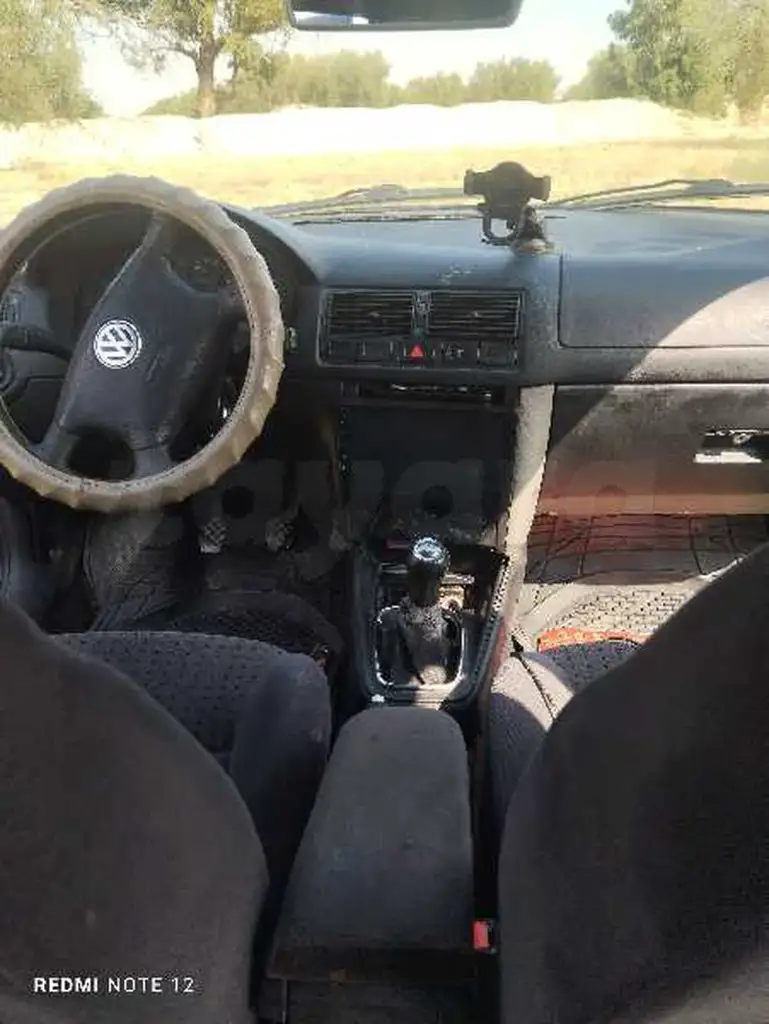 Volkswagen Golf 4 - Photo 8