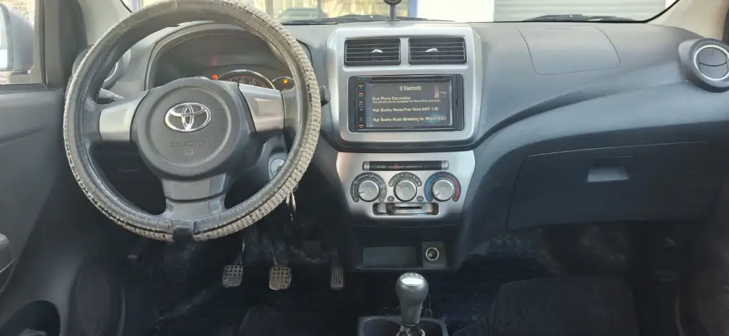 Toyota Aygo - Photo 8