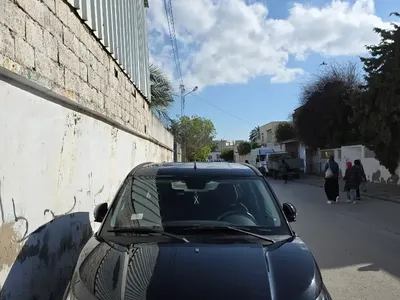 Mahindra Kuv 100 2024 71000 km