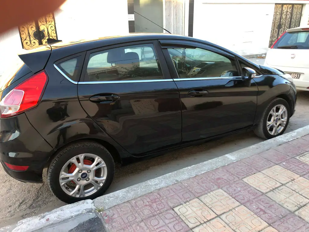 Ford Fiesta Active - Photo 6