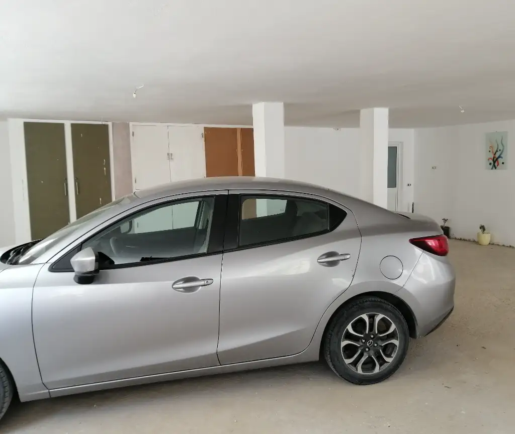 Mazda MAZDA2 - Photo 3