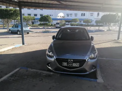 Mazda MAZDA2 - Mazda2 berline bien entretenue toujours en sous sol à l’abri du soleil et des pluies