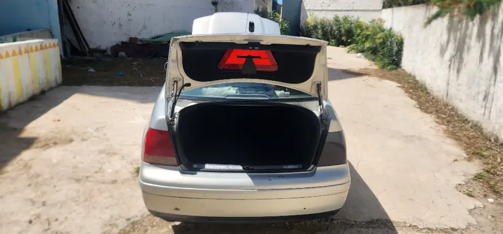 Volkswagen Bora - Photo 10