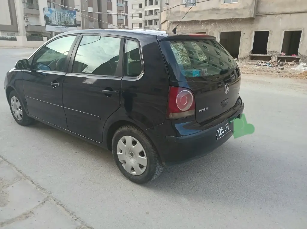 Volkswagen Polo - Photo 2