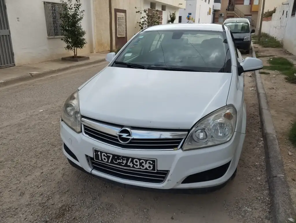 Opel Astra 2009