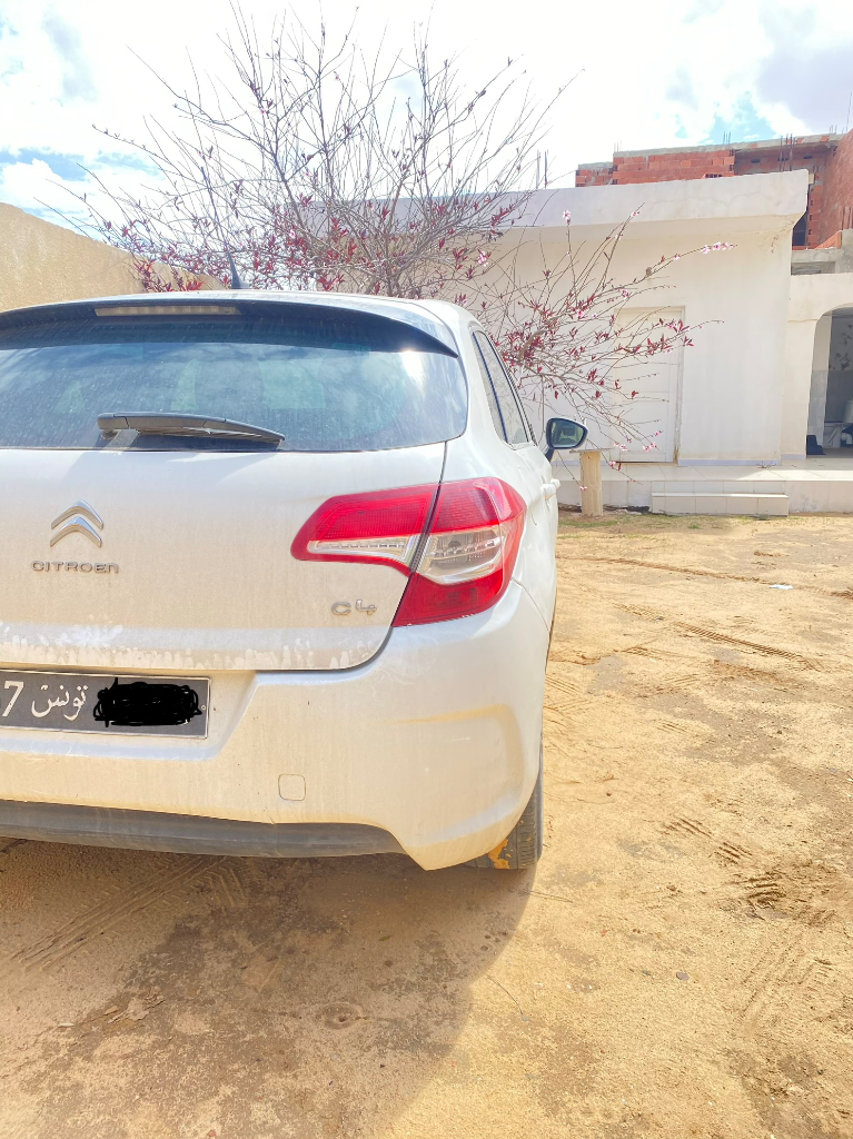 Citroen C4 - Photo 4