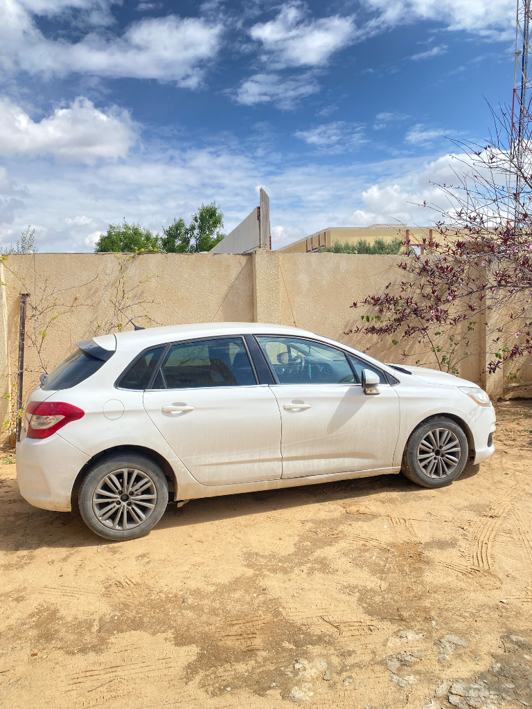 Citroen C4 - Photo 7