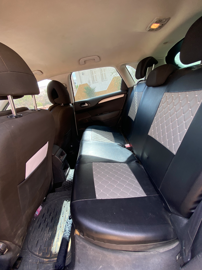 Citroen C4 - Photo 9